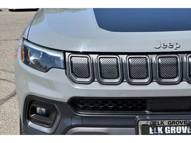 SEMINUEVOS JEEP Compass at ELK GROVE in Elk Grove Buick GMC