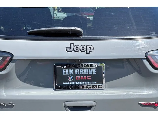 SEMINUEVOS JEEP Compass at ELK GROVE in Elk Grove Buick GMC