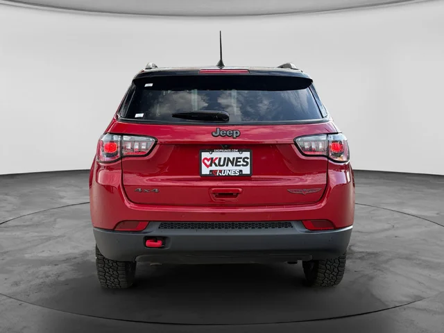 SEMINUEVOS JEEP Compass a Estados en autogozo