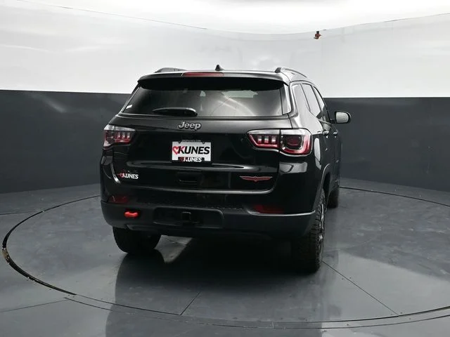 Nuevos JEEP COMPASS à Estados chez autogozo