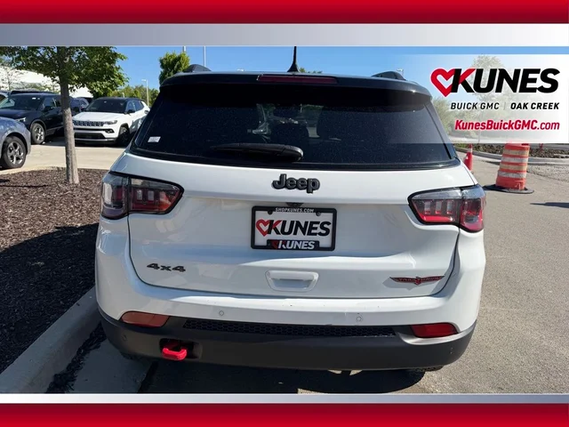 SEMINUEVOS JEEP Compass a Estados en autogozo
