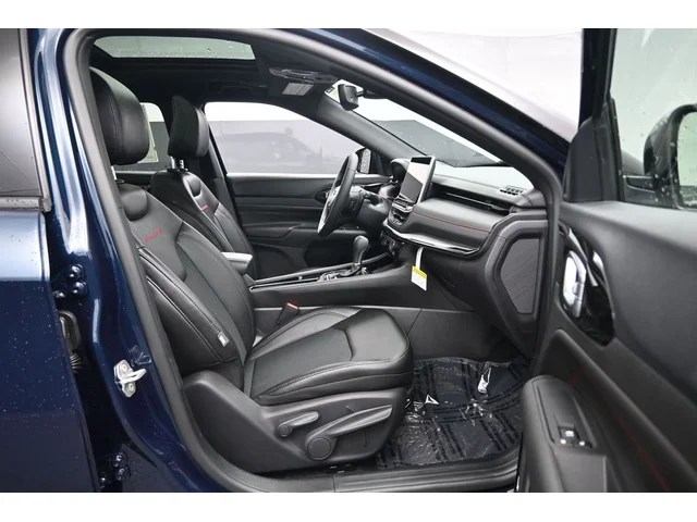 Nuevos JEEP COMPASS à Estados chez autogozo