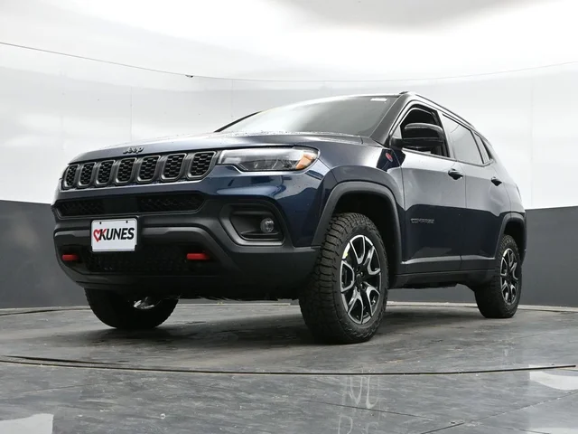 Nuevos JEEP COMPASS à Estados chez autogozo