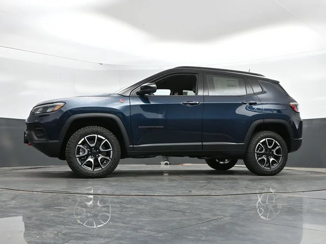 Nuevos JEEP COMPASS à Estados chez autogozo
