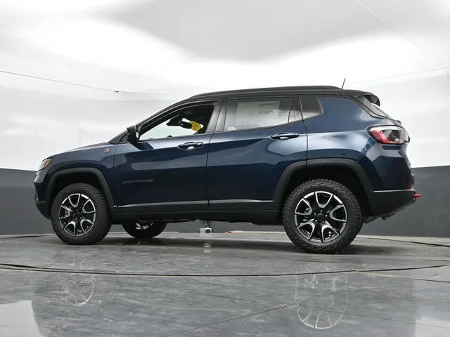 Nuevos JEEP COMPASS à Estados chez autogozo