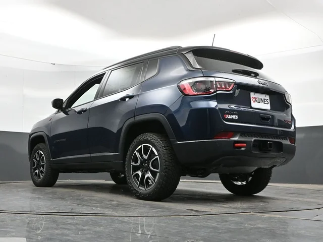 Nuevos JEEP COMPASS à Estados chez autogozo