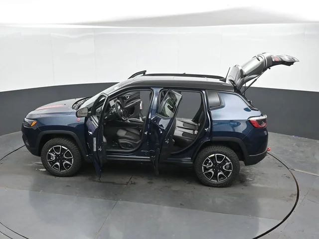 Nuevos JEEP COMPASS à Estados chez autogozo