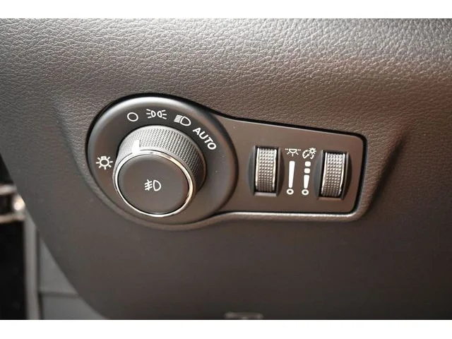 Nuevos JEEP COMPASS à Estados chez autogozo