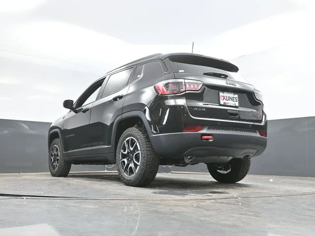 Nuevos JEEP COMPASS à Estados chez autogozo