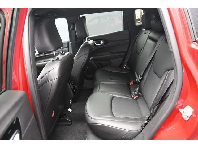 Nuevos JEEP COMPASS à Estados chez autogozo