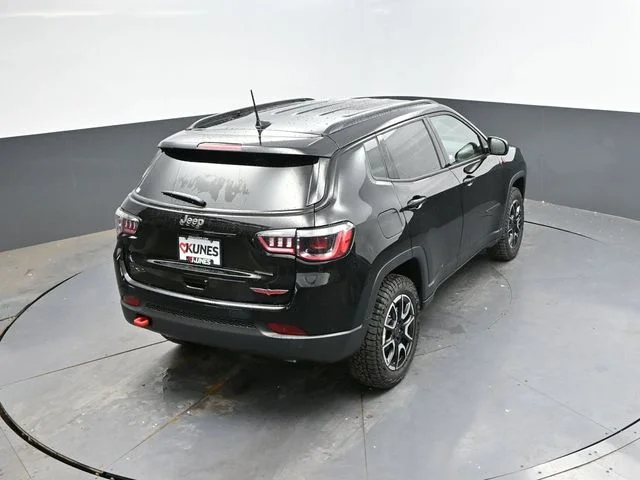 Nuevos JEEP COMPASS à Estados chez autogozo
