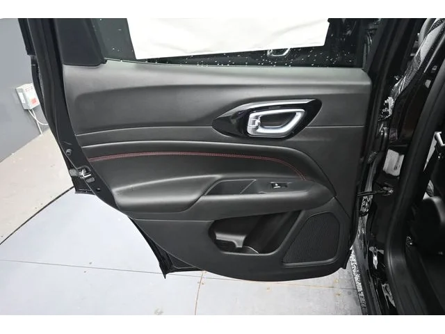 Nuevos JEEP COMPASS à Estados chez autogozo