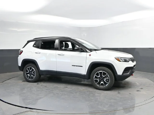 SEMINUEVOS JEEP Compass a Estados en autogozo