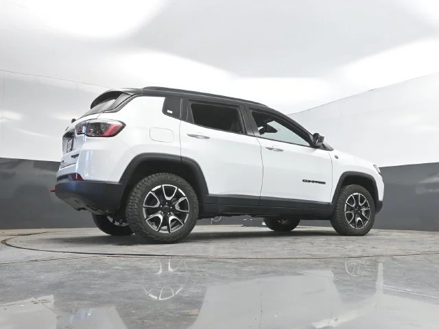 SEMINUEVOS JEEP Compass a Estados en autogozo
