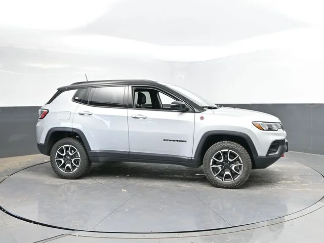 SEMINUEVOS JEEP Compass a Estados en autogozo
