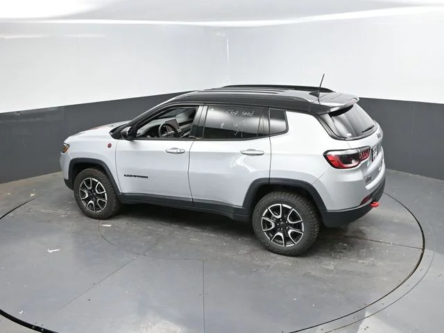 SEMINUEVOS JEEP Compass a Estados en autogozo