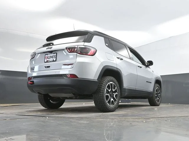 SEMINUEVOS JEEP Compass a Estados en autogozo