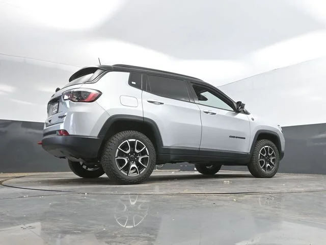 SEMINUEVOS JEEP Compass a Estados en autogozo