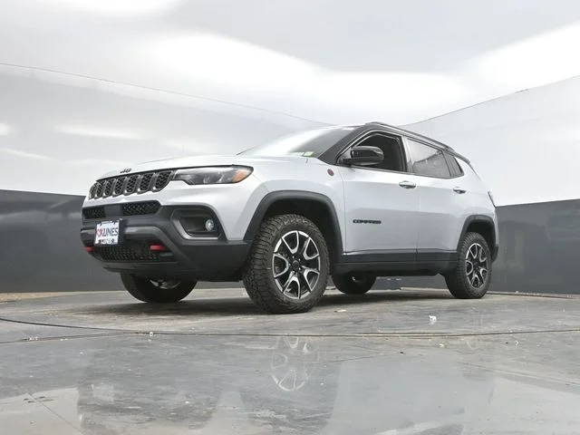 SEMINUEVOS JEEP Compass a Estados en autogozo