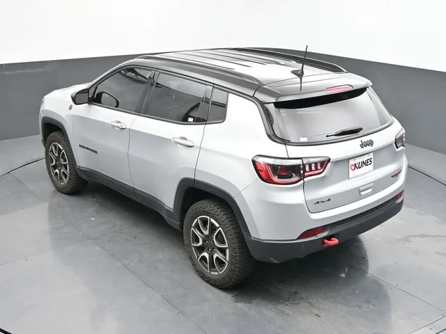 SEMINUEVOS JEEP Compass a Estados en autogozo
