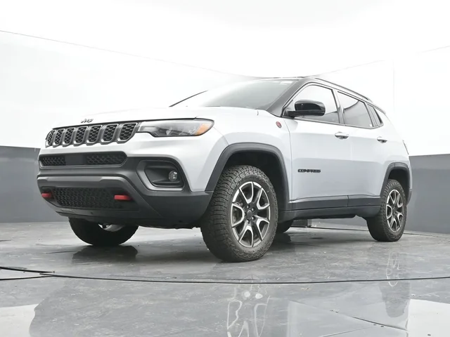 SEMINUEVOS JEEP Compass a Estados en autogozo