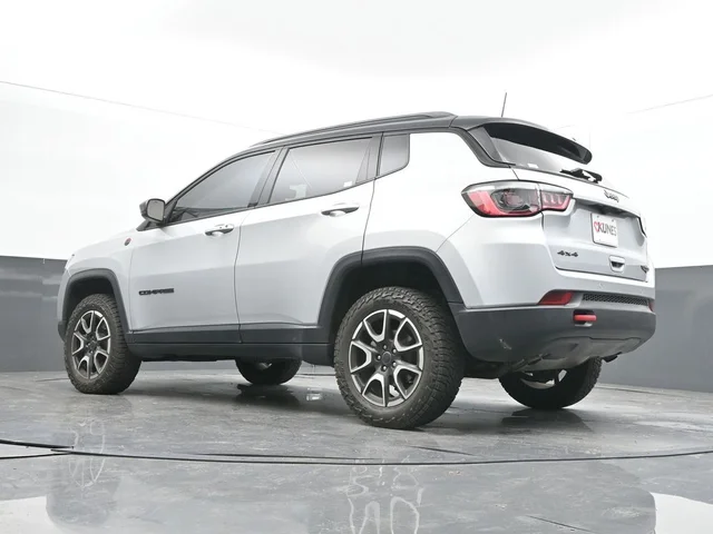 SEMINUEVOS JEEP Compass a Estados en autogozo