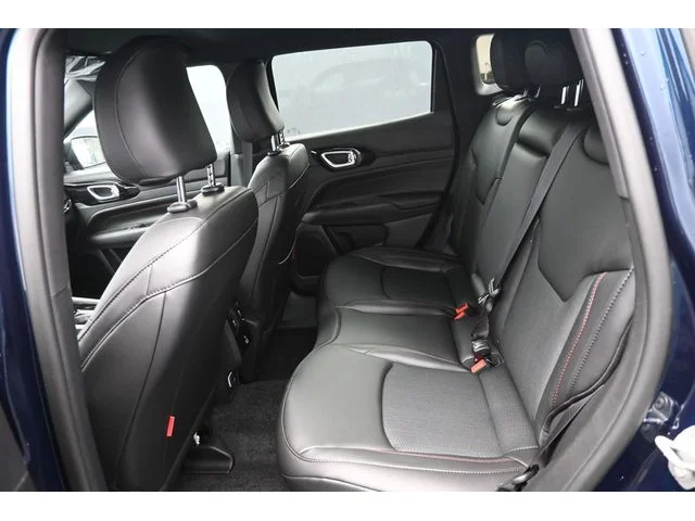Nuevos JEEP COMPASS à Estados chez autogozo
