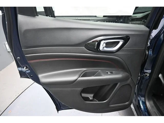 Nuevos JEEP COMPASS à Estados chez autogozo
