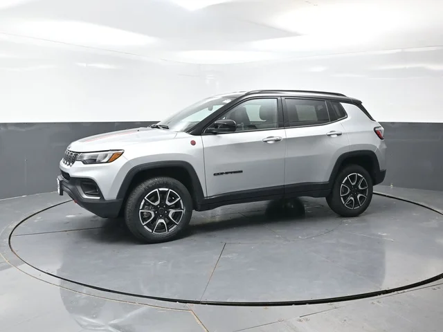 SEMINUEVOS JEEP Compass a Estados en autogozo