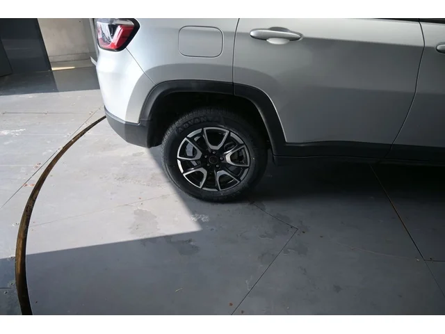SEMINUEVOS JEEP Compass a Estados en autogozo