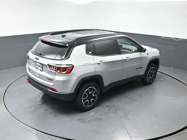 SEMINUEVOS JEEP Compass a Estados en autogozo