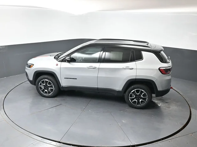 SEMINUEVOS JEEP Compass a Estados en autogozo