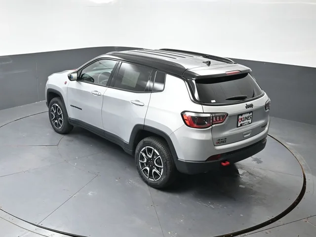 SEMINUEVOS JEEP Compass a Estados en autogozo