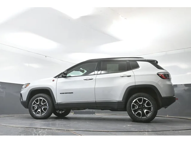 SEMINUEVOS JEEP Compass a Estados en autogozo