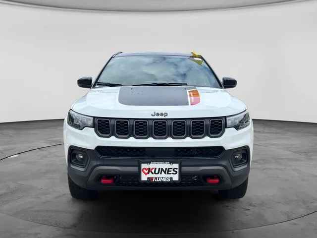 SEMINUEVOS JEEP Compass a Estados en autogozo