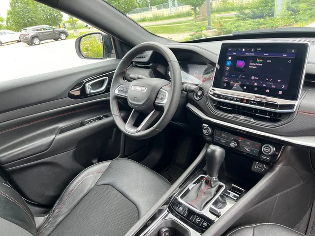 SEMINUEVOS JEEP Compass a Estados en autogozo