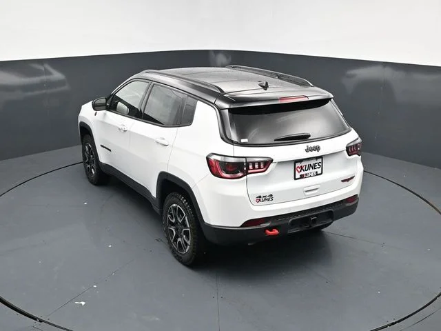 Nuevos JEEP COMPASS à Estados chez autogozo