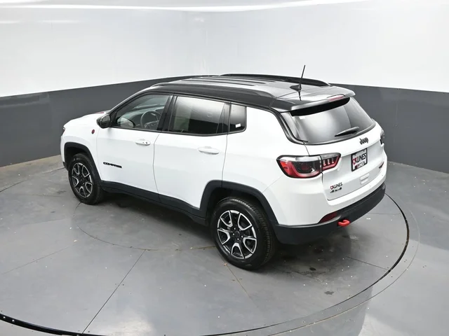 SEMINUEVOS JEEP Compass a Estados en autogozo