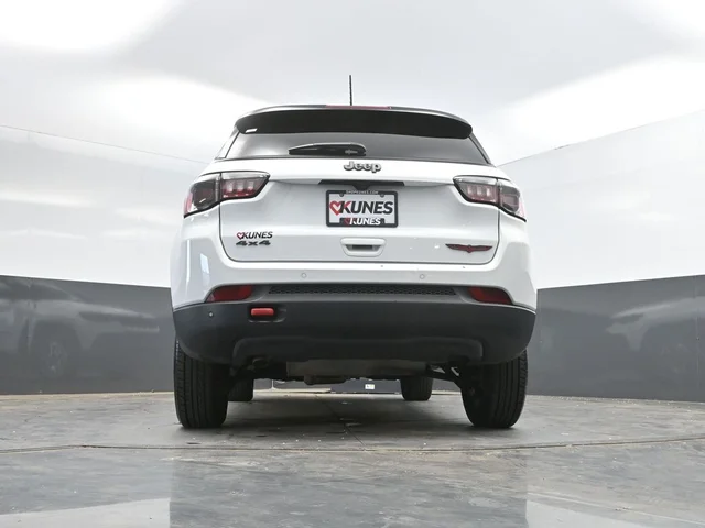 SEMINUEVOS JEEP Compass a Estados en autogozo