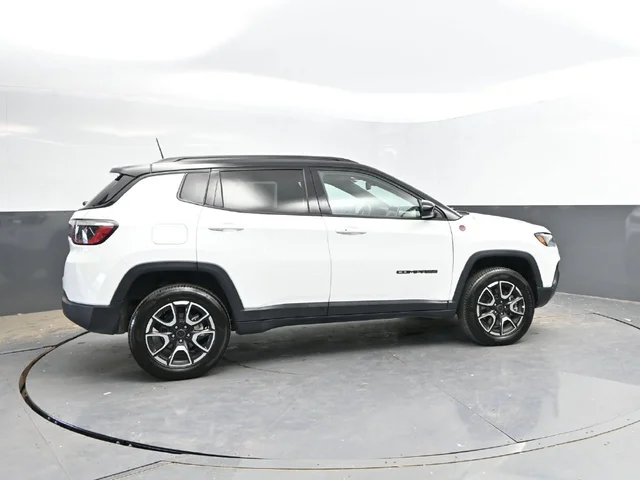 SEMINUEVOS JEEP Compass a Estados en autogozo