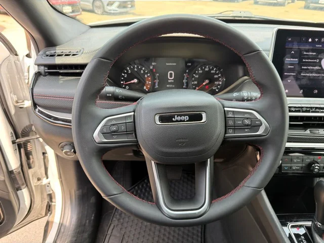 SEMINUEVOS JEEP Compass a Estados en autogozo