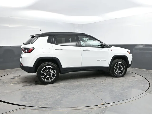 SEMINUEVOS JEEP Compass a Estados en autogozo