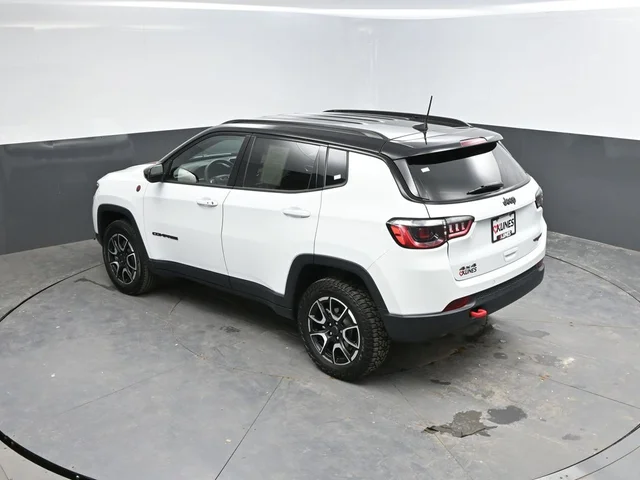 SEMINUEVOS JEEP Compass a Estados en autogozo
