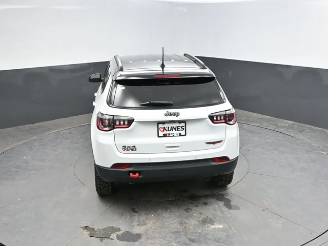 SEMINUEVOS JEEP Compass a Estados en autogozo