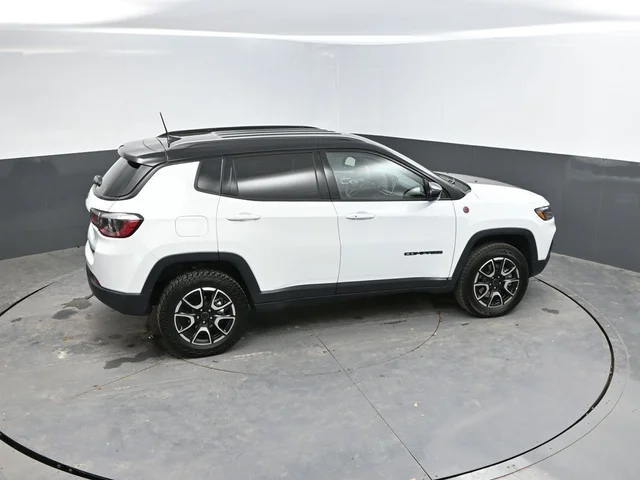 SEMINUEVOS JEEP Compass a Estados en autogozo