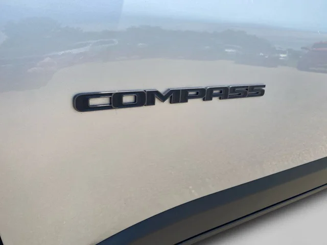 SEMINUEVOS JEEP Compass a Estados en autogozo