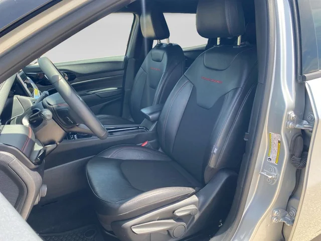 SEMINUEVOS JEEP Compass a Estados en autogozo