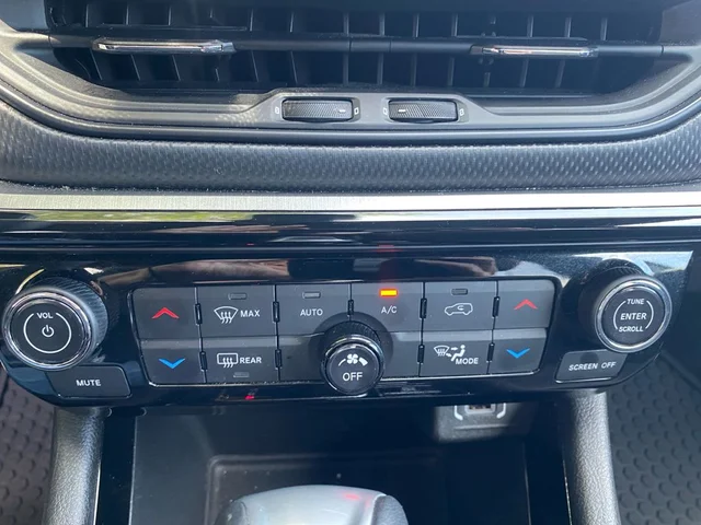SEMINUEVOS JEEP Compass a Estados en autogozo