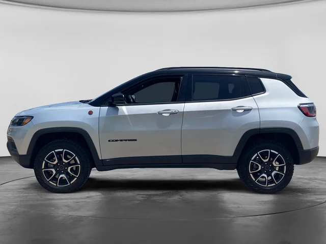 SEMINUEVOS JEEP Compass a Estados en autogozo