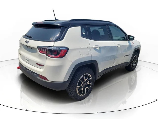 SEMINUEVOS JEEP Compass a Estados en autogozo